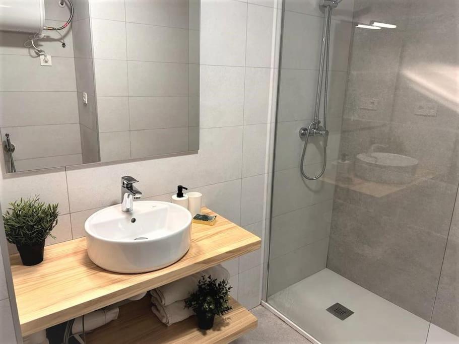 Апартаменти Little Rest Montblanc 6 Pax Personas Wifi Garaje Plaza Pradollano Моначиль Екстер'єр фото